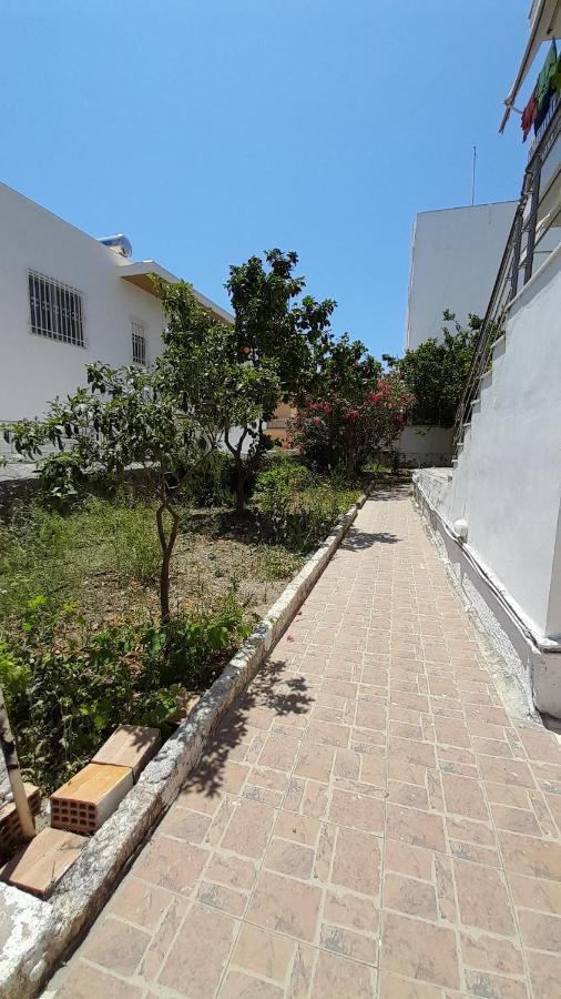 Y.M.Apartment Rhodes City Bagian luar foto